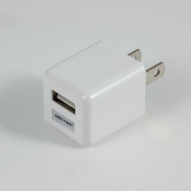 【安迪美眉】DB-110-1 USB充電器(5V/1A)-白